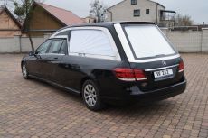 W212
